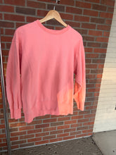 Load image into Gallery viewer, American Eagle Sweatshirt Size Extra Small
