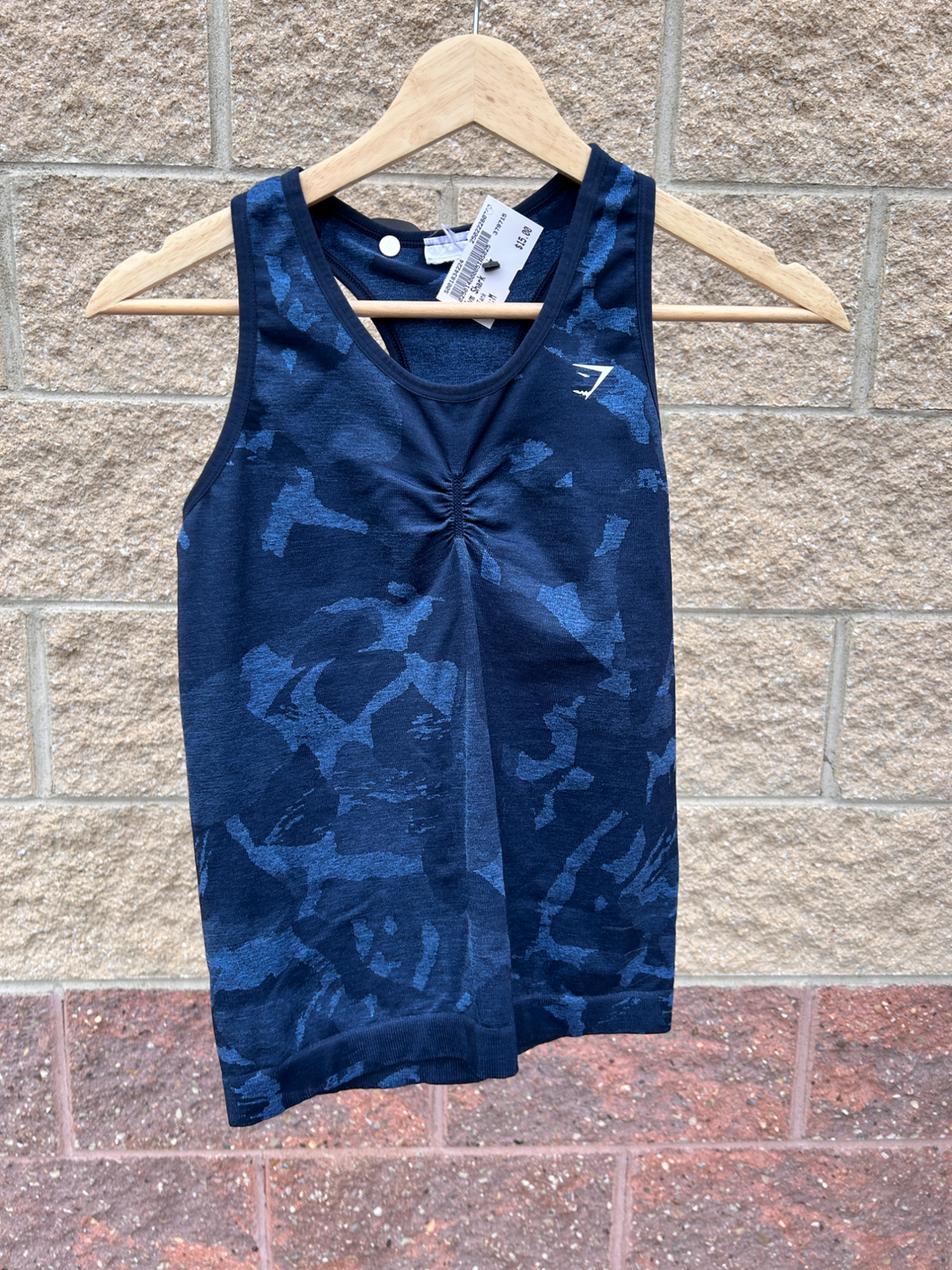 Gym Shark Athletic Top Size Medium