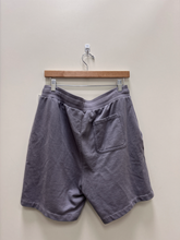 Load image into Gallery viewer, Alo Athletic Shorts Size Small
