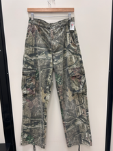 Load image into Gallery viewer, Pants Size 28
