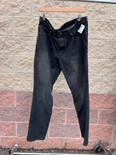 Load image into Gallery viewer, Buffalo Pants Size 36
