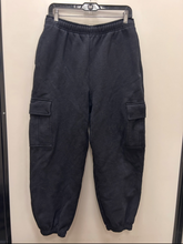 Load image into Gallery viewer, Tna Pants Size Medium
