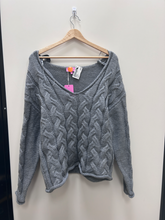 Load image into Gallery viewer, Edikted Sweater Size Small
