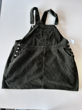 Load image into Gallery viewer, Dress Size Extra Large

