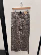 Load image into Gallery viewer, Cotton On Pants Size 2 (26)
