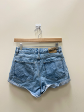 Load image into Gallery viewer, White Fox Shorts Size Small

