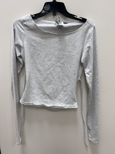 Load image into Gallery viewer, Garage Long Sleeve Top Size Medium
