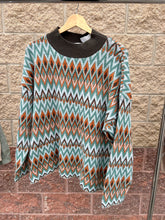 Load image into Gallery viewer, Sweater Size 2XL
