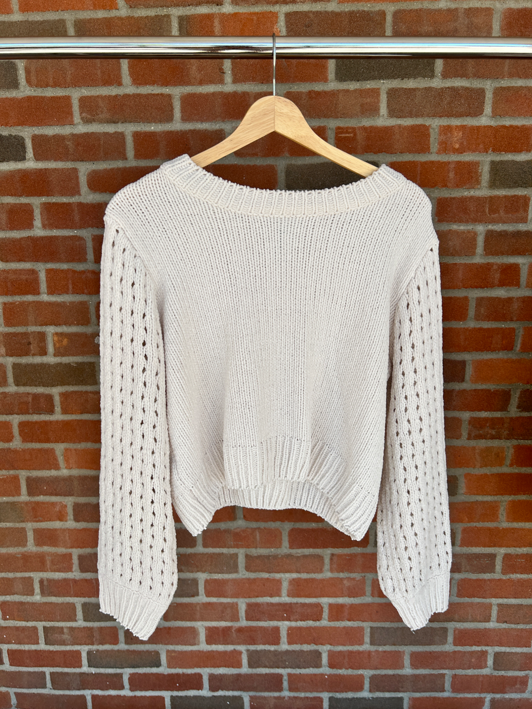 Debut Sweater Size Medium
