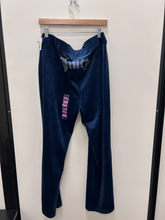 Load image into Gallery viewer, Juicy Couture Pants Size XXL
