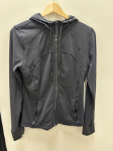 Load image into Gallery viewer, Lululemon Athletic Jacket Size Medium

