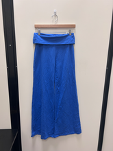 Load image into Gallery viewer, Edikted Pants Size Small
