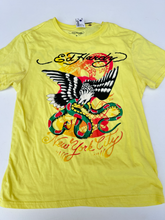Load image into Gallery viewer, Ed Hardy Short Sleeve Top Size Medium
