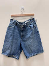 Load image into Gallery viewer, Cotton On Shorts Size 11/12
