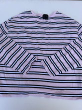 Load image into Gallery viewer, Tna Long Sleeve Top Size Extra Large
