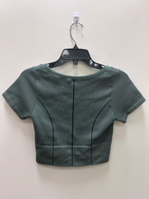 Load image into Gallery viewer, Offline Athletic Top Size Medium
