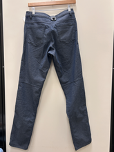 Load image into Gallery viewer, Lulu Lemon Athletic Pants Size Small
