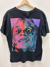 Load image into Gallery viewer, T-shirt Size Large
