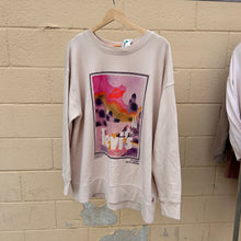 Load image into Gallery viewer, Levi Sweatshirt Size 2XL
