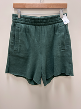 Load image into Gallery viewer, Aerie Shorts Size Small
