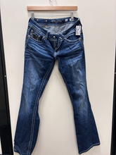 Load image into Gallery viewer, Miss Me Denim Size 9/10 (30)
