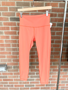 Lulu Lemon Athletic Pants Size 7/8 (29)