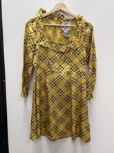 Load image into Gallery viewer, Urban Outfitters ( U ) Dress Size Small
