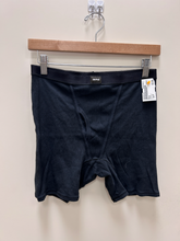 Load image into Gallery viewer, Skims Shorts Size Medium
