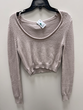 Load image into Gallery viewer, Garage Long Sleeve Top Size Medium
