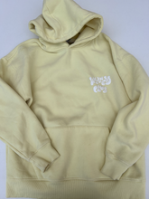 Load image into Gallery viewer, Cotton On Sweatshirt Size Medium
