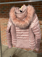 Load image into Gallery viewer, Fashion Nova Heavy Outerwear 1X Large
