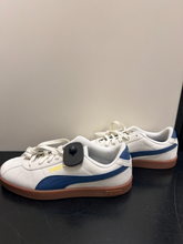 Load image into Gallery viewer, Puma Casual Shoes Womens 9.5
