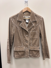 Load image into Gallery viewer, Outerwear Size Extra Small
