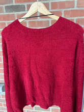 Load image into Gallery viewer, Double Zero Sweater Size Large

