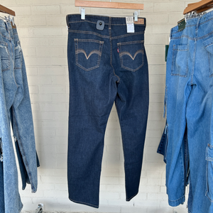 Levi Denim Size 15/16 (34)