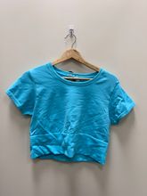Load image into Gallery viewer, Offline Athletic Top Size Large
