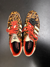 Load image into Gallery viewer, Adidas Casual Shoes Womens 11
