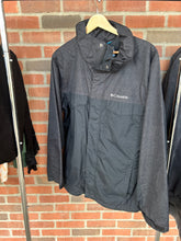 Load image into Gallery viewer, Columbia Outerwear Size Medium
