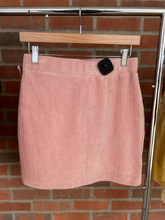 Load image into Gallery viewer, Double Zero Short Skirt Size Medium
