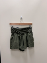 Load image into Gallery viewer, Offline Athletic Shorts Size Medium
