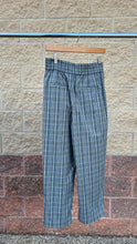 Load image into Gallery viewer, Urban Outfitters ( U ) Pants Size Medium
