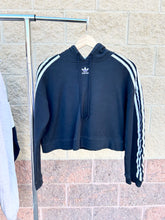 Load image into Gallery viewer, Adidas Sweatshirt Size Extra Small
