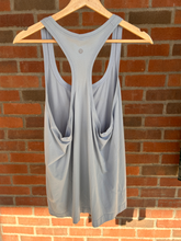 Load image into Gallery viewer, Lulu Lemon Athletic Top Size Medium
