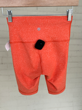 Load image into Gallery viewer, Lulu Lemon Athletic Shorts Size 3/4
