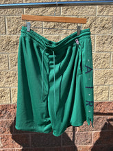 Load image into Gallery viewer, Nike Athletic Shorts Size XXL
