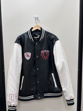 Load image into Gallery viewer, True Religion Heavy Outerwear Size Large
