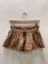Load image into Gallery viewer, Urban Outfitters ( U ) Short Skirt Size Small
