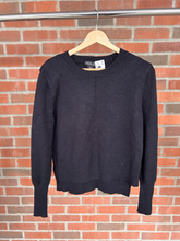Load image into Gallery viewer, Rachel Zoe Sweater Size Medium
