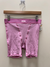 Load image into Gallery viewer, Skims Shorts Size Medium
