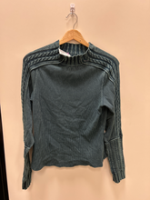 Load image into Gallery viewer, Free People Long Sleeve Top Size Medium
